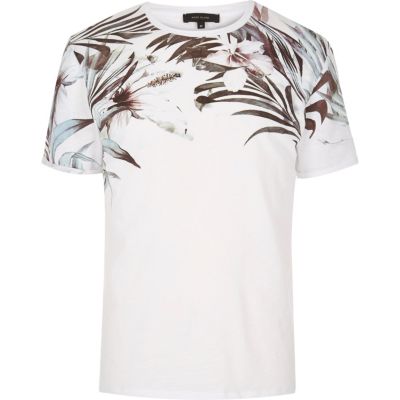White floral shoulder print t-shirt